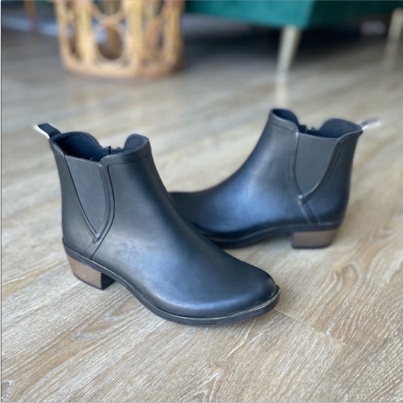 Lucky Brand ‘Bunita’ Rain Boot - Picture 2 of 12